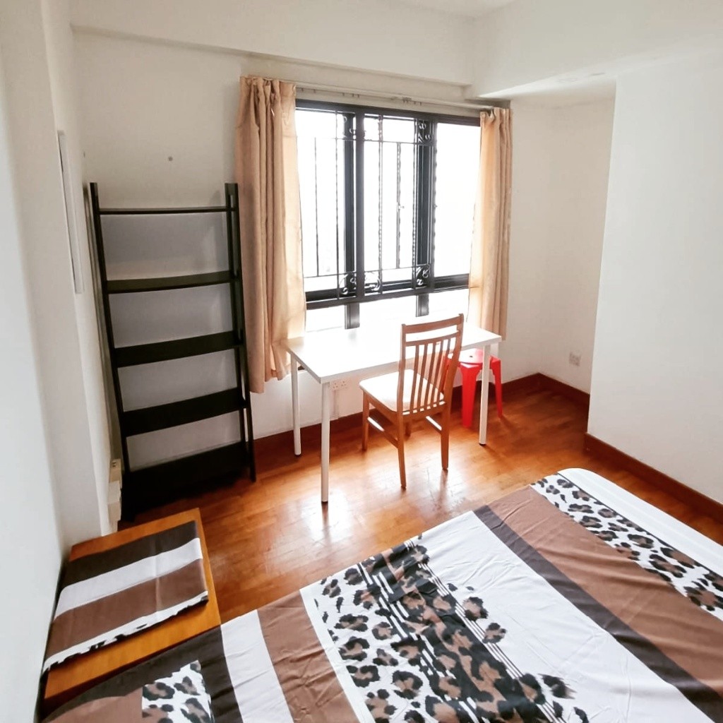 Chinese garden MRT /Boon Lay / Jurong - Common Room - Available - Boon Lay 文礼 - 整个住家 - Homates 新加坡