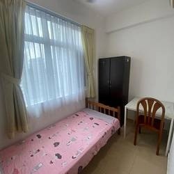 Available 3 May-Common Room/FOR 1 PERSON STAY ONLY/Wi-Fi/Fully Air-con/No owner staying/No Agent Fee / Cooking allowed/Near Toa Payoh/ Boon Keng / Novena MRT  - Toa Payoh - Bedroom - Homates Singapore
