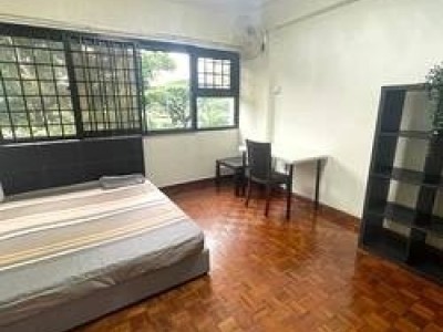 Available Immediate -Near Changi Airport/Common Room/1-2 person stay /Wifi/Aircon/Include Utilities/no Owner Staying/No Agent Fee/Cooking allowed / Siglap MRT / Bedok MRT/Kembangan MRT/Tanah Merah MRT - 5000B Marine Parade Rd, Singapore 449284 #03-07 East Coast
