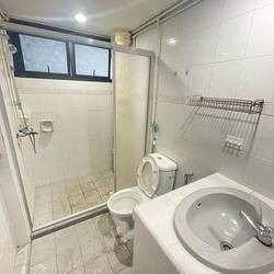 Available Immediate - Near Changi Airport/Common Room/1-2 person stay /Wifi/Aircon/Include Utilities/no Owner Staying/No Agent Fee/Cooking allowed / Siglap MRT / Bedok MRT/Kembangan MRT/Tanah Merah MR - Homates Singapore