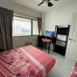 Common Room With Balcony/1 or 2 person stay/no Owner Stayin/No Agent Fee/Cooking allowed/Near Braddell MRT/Marymount MRT/Caldecott MRT / Available 30 April - Braddell 布萊徳 - 分租房間 - Homates 新加坡