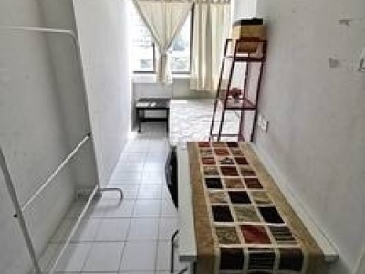 Immediate Available-Common Room/Single Occupancy/no Owner Staying/No Agent Fee/Cooking allowed/Orchard Mrt /  Somerset MRT/Newton MRT - 304 Orchard Road, Singapore 238863