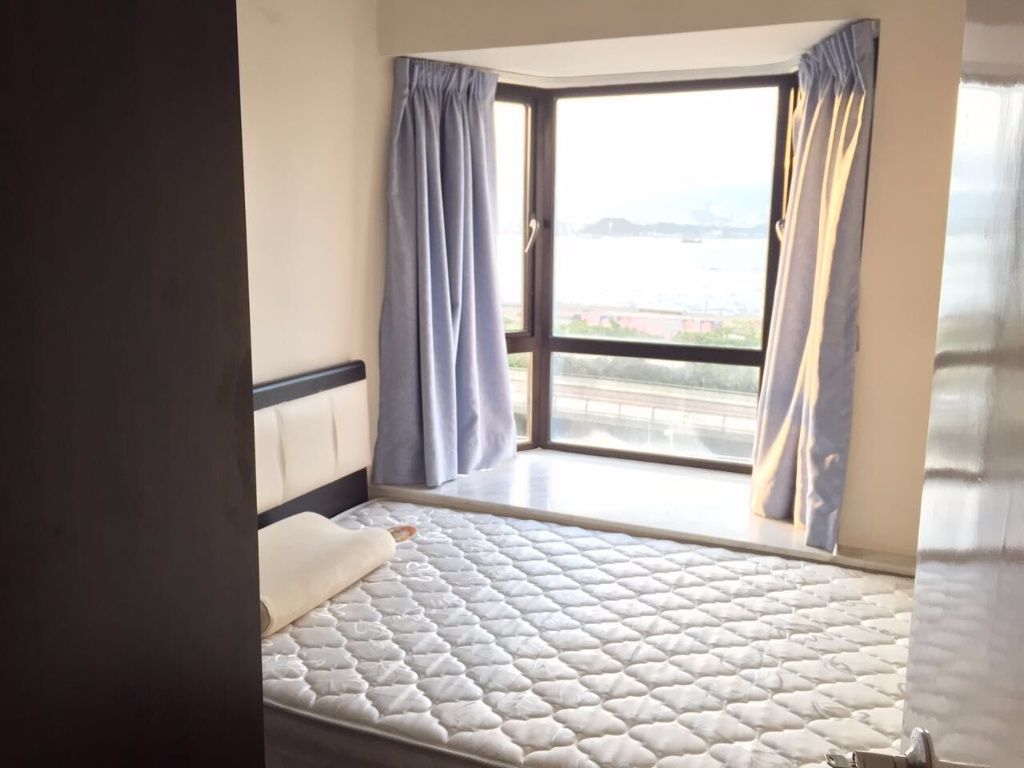 高樂花園2房招合租 - Western District - Bedroom - Homates Hong Kong