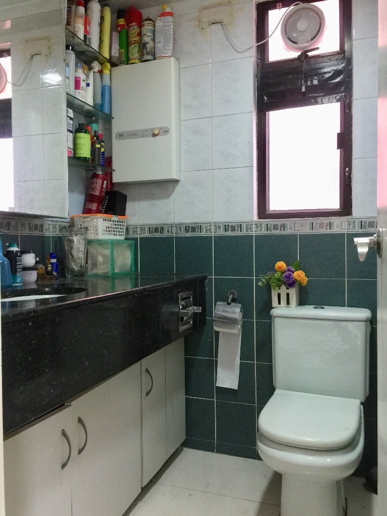 Room Let Available @92385373 - Kwai Chung - Bedroom - Homates Hong Kong