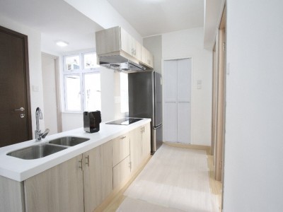 Sai Ying Pun Shared Flat  - Designated for internship, students, young professionals from overseas - 薄扶林道