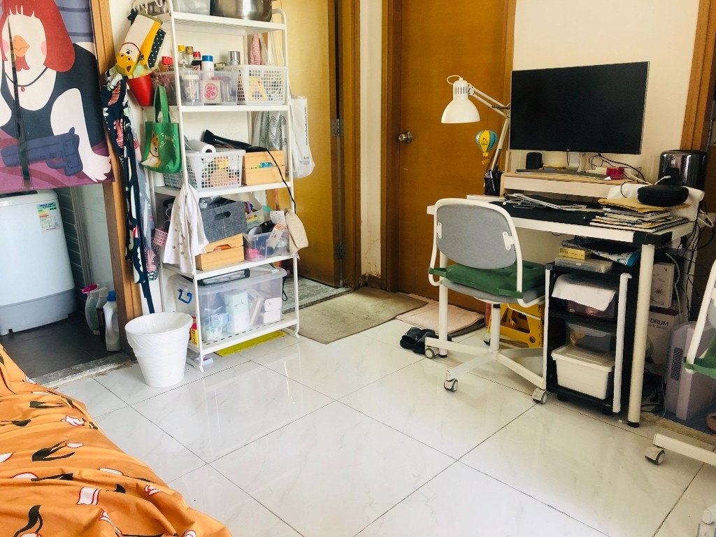  罕见好房，深水埗洋楼两房一厅整套转租，近地铁，家具全，无中介费，拎包入住 - Sham Shui Po - Flat - Homates Hong Kong