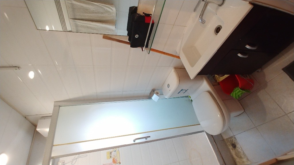 Single room in massive 700sqft fully furnished Prince Edward flatshare 3 min from MTR with rooftop! - 太子 - 住宅 (整間出租) - Homates 香港