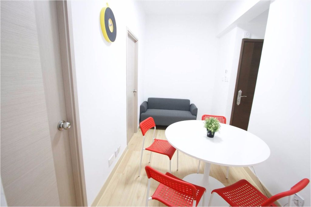 Causeway Bay Shared Flat with Rooftop - Designated for internship, students, young professionals from overseas - Causeway Bay - Bedroom - Homates Hong Kong