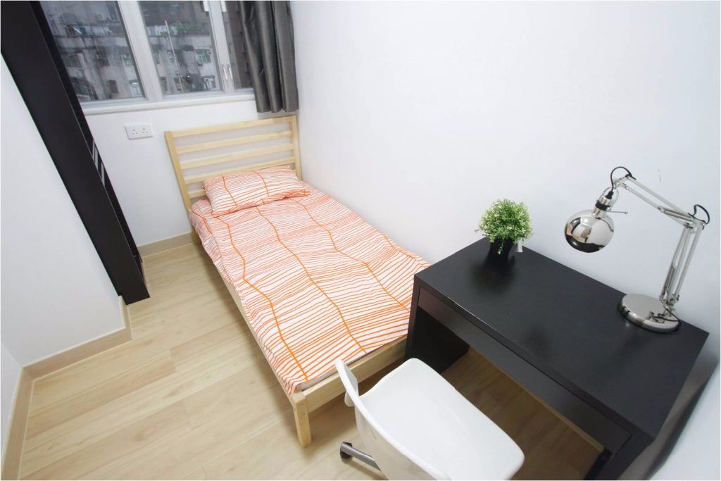 Causeway Bay Shared Flat with Rooftop - Designated for internship, students, young professionals from overseas - Causeway Bay - Bedroom - Homates Hong Kong