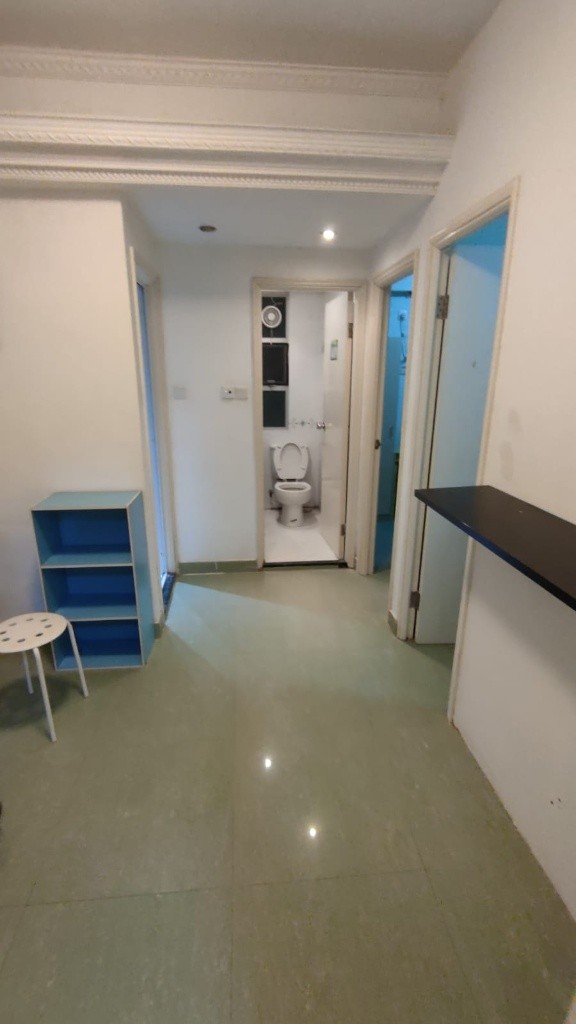 旺角友诚大廈房間出租 Kok You Shing Building  room for lease( SHORT TERM RENT OK)(可提早預訂)  - Mong Kok/Yau Ma Tei - Bedroom - Homates Hong Kong