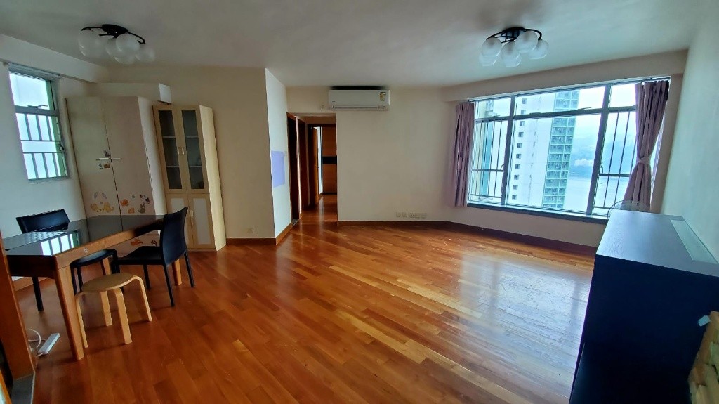馬鞍山迎濤灣, 有床, 衣櫃, 書台, 海景房出租 MA ON SHAN MARBELLA Room for Rent( Short term rent ok) rmB - Ma On Shan - Bedroom - Homates Hong Kong