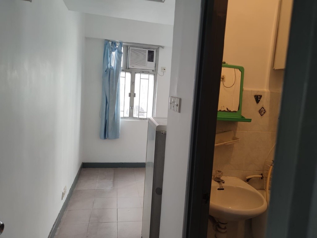 湾仔保和大廈套房連獨立洗手廁所出租Wanchai Po Wo Building suite with toilet and separate toilet for rent - 湾仔 - 住宅 (整间出租) - Homates 香港