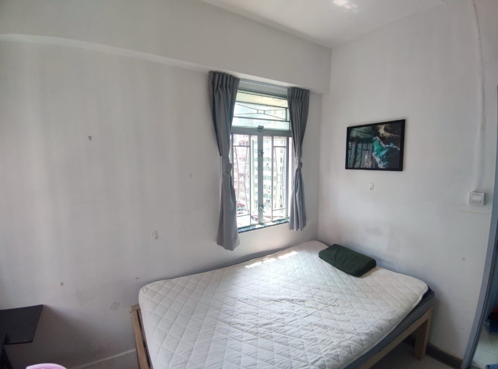 油麻地寶翠大廈 $5500(男生共居)Yau Ma Tei Coliving(Big room) - Mong Kok/Yau Ma Tei - Bedroom - Homates Hong Kong