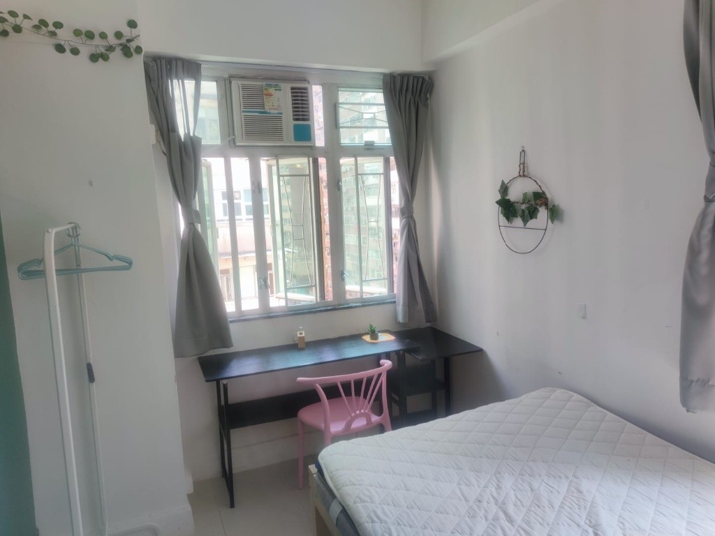 油麻地寶翠大廈 $5500(男生共居)Yau Ma Tei Coliving(Big room) - Mong Kok/Yau Ma Tei - Bedroom - Homates Hong Kong