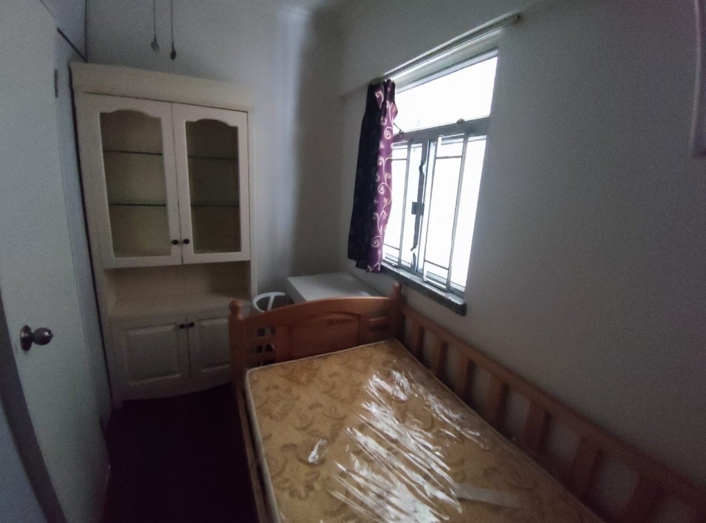 female Coliving馬鞍山中心租期靈活, 可長短租馬鞍山MA ON Shan MTR one min walk - Ma On Shan - Bedroom - Homates Hong Kong