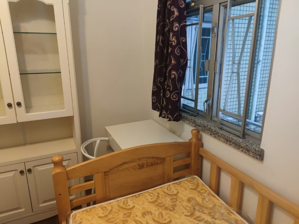 female Coliving馬鞍山中心租期靈活, 可長短租馬鞍山MA ON Shan MTR one min walk - Ma On Shan - Bedroom - Homates Hong Kong