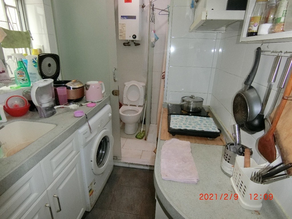 灣仔福基大廈 徵第三房女室友$5,400全包 - Wan Chai - Bedroom - Homates Hong Kong