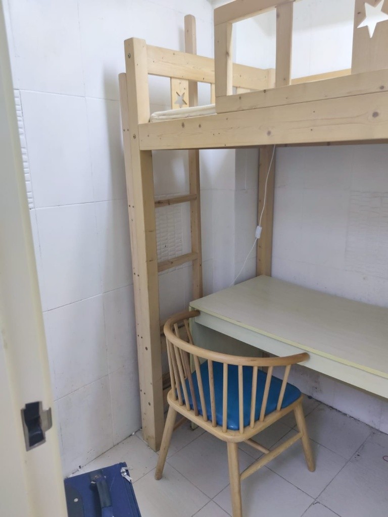  Sham Shui Po Cheung Sha Building $3800(男生共居)Sham Shui Po Coliving( room) - Sham Shui Po - Bedroom - Homates Hong Kong