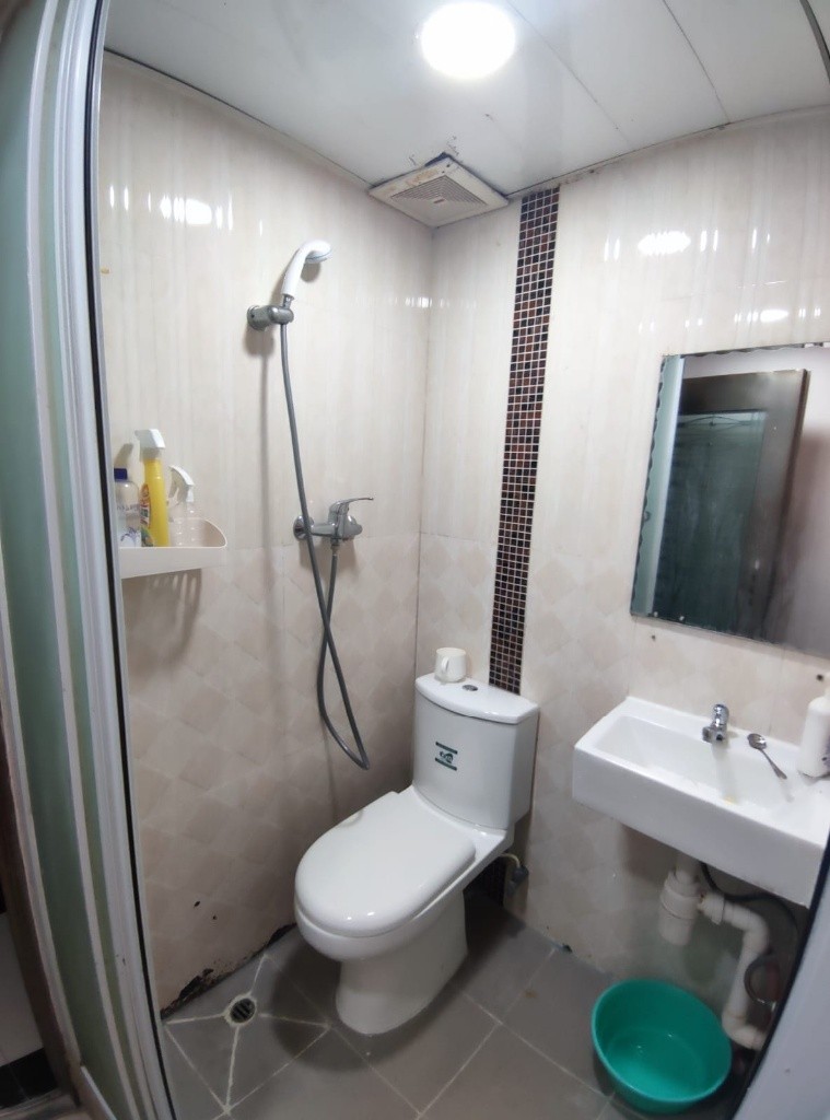 太子基隆街唐楼 no lift chinese building for rent - Prince Edward - Flat - Homates Hong Kong