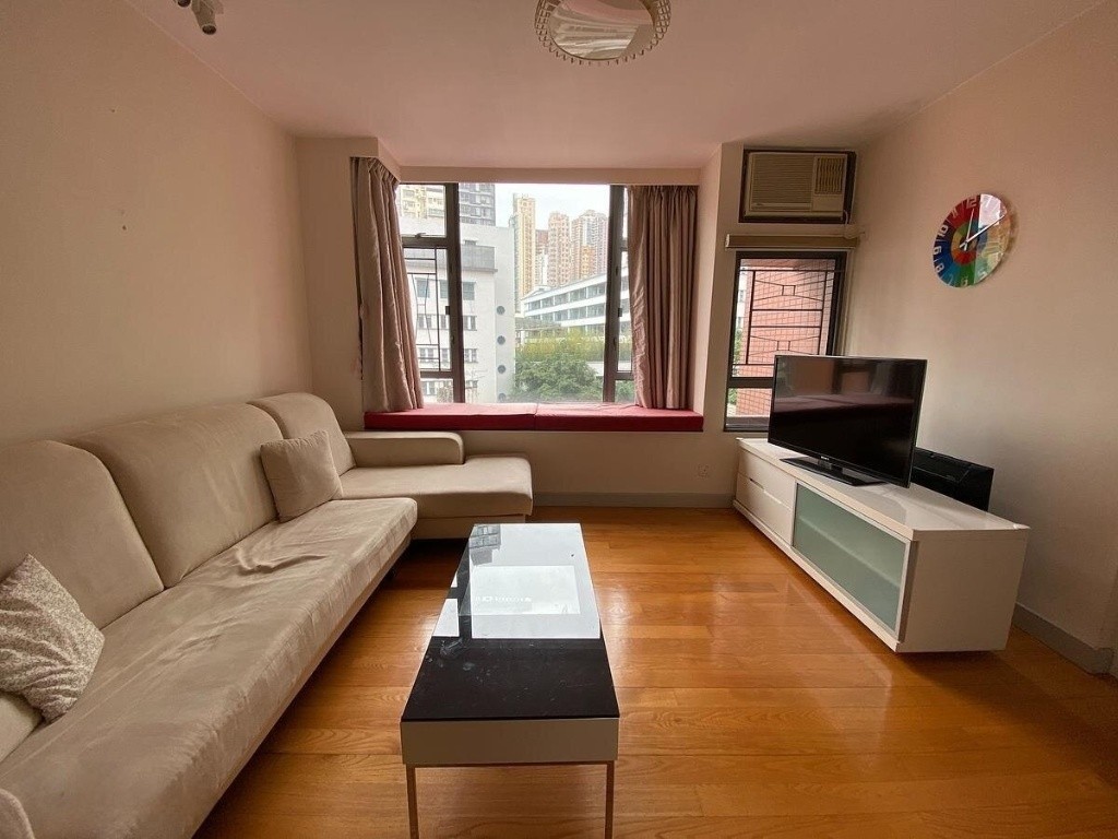 immaculate &amp; spacious !!! - Sheung Wan/Central - Flat - Homates Hong Kong