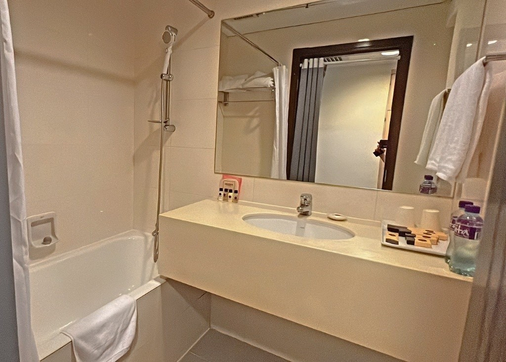 位於銅鑼灣灣仔之間酒店 - Wan Chai - Bedroom - Homates Hong Kong