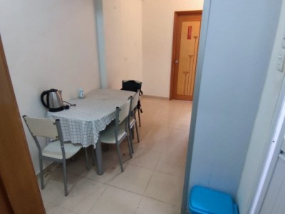 南昌站欽州街1號昌遠大廈男單人房 Male living room for rent near  Nam Cheong Station - 南昌站欽州街1號