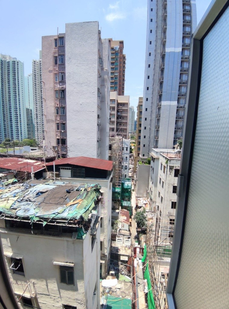 南昌站欽州街1號昌遠大廈男單人房 Male living room for rent near  Nam Cheong Station - 深水埗 - 房间 (合租／分租) - Homates 香港