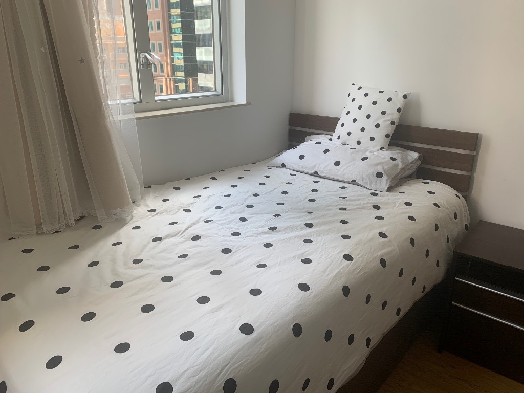 Cozy single room at Wan Chai station(all fees inclusive) - Wan Chai - Bedroom - Homates Hong Kong