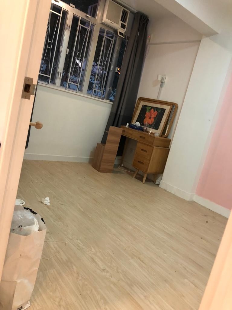 灣仔春園街，春園大廈，兩房一廳實用377，冇傢俬有冷氣放租 Wan Chai flat for rent at spring garden lane have air con - 湾仔 - 住宅 (整间出租) - Homates 香港