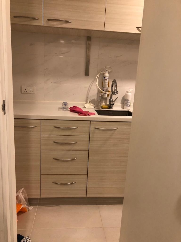 灣仔春園街，春園大廈，兩房一廳實用377，冇傢俬有冷氣放租 Wan Chai flat for rent at spring garden lane have air con - 湾仔 - 住宅 (整间出租) - Homates 香港