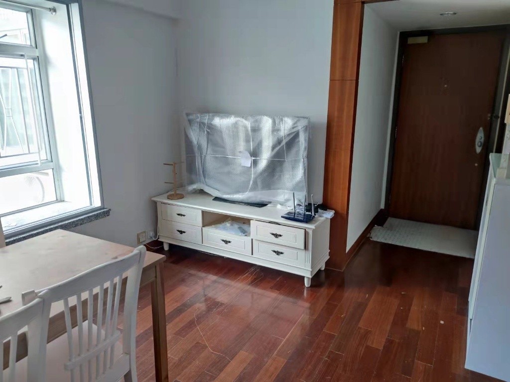 马鞍山中心 Ma On Shan Centre Coliving Space for rent( short term rent ok) - 马鞍山 - 房间 (合租／分租) - Homates 香港