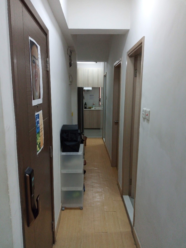 Wai Chai Shared Flat with Rooftop located - Causeway Bay - Bedroom - Homates Hong Kong