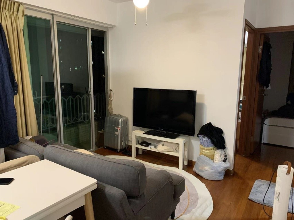 油麻地揾大房室友，4月起可租，6月可與房東簽新約 - Mong Kok/Yau Ma Tei - Bedroom - Homates Hong Kong