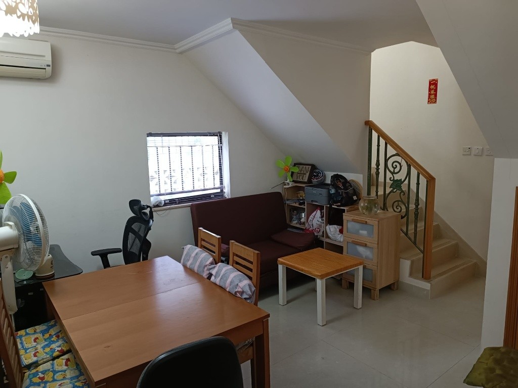 主人大套房，享兩層複式單位設施，光纖入屋，近工業邨、教育大學 - Tai Po/Tai Wo - Bedroom - Homates Hong Kong