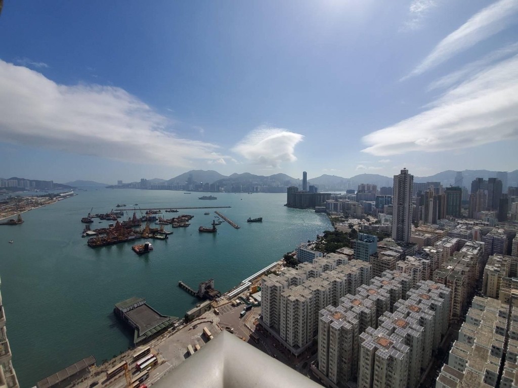 Seaview apartment with balcony  - Kowloon City - Bedroom - Homates Hong Kong