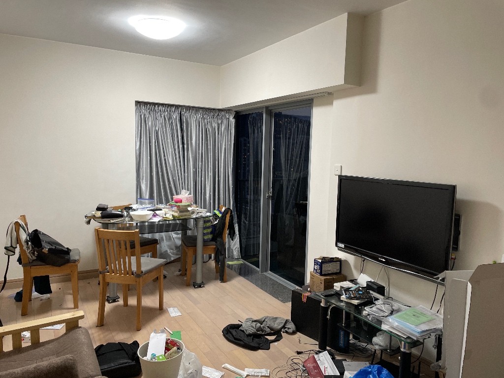 only 1 spcial offer - Shau Kei Wan - Bedroom - Homates Hong Kong