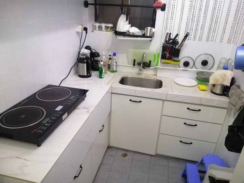 No agent fee. Brand new refurb shared apartment in Tsim Sha Tsui  60fts room size. Female tenant  - 佐敦/尖沙咀 - 房间 (合租／分租) - Homates 香港