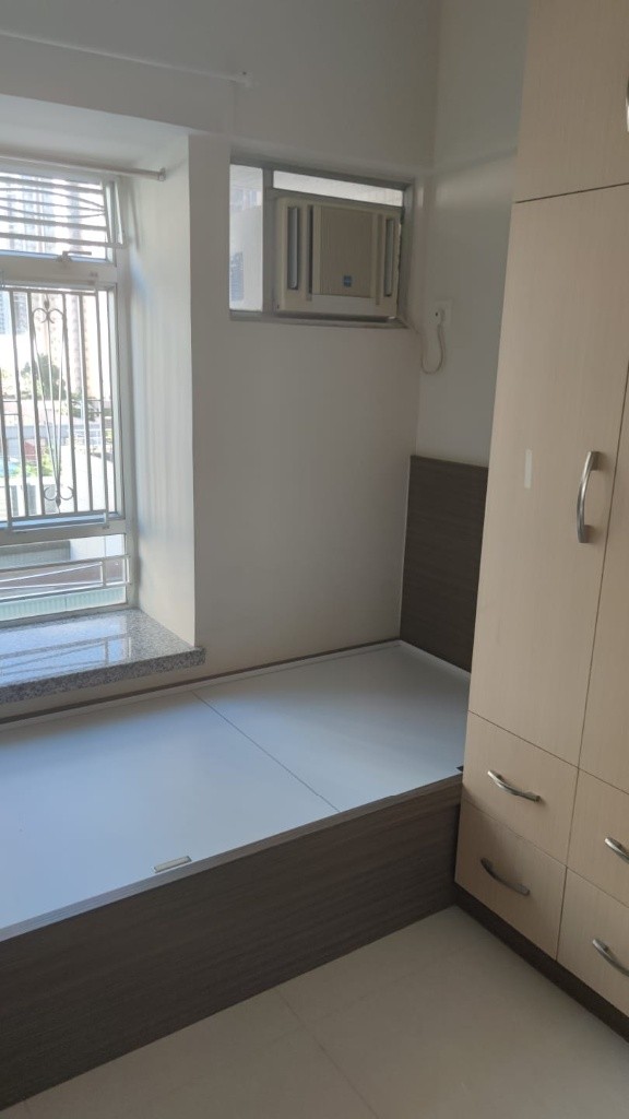 马鞍山中心Ma On Shan Centre Coliving Space for rent male only - Ma On Shan - Bedroom - Homates Hong Kong