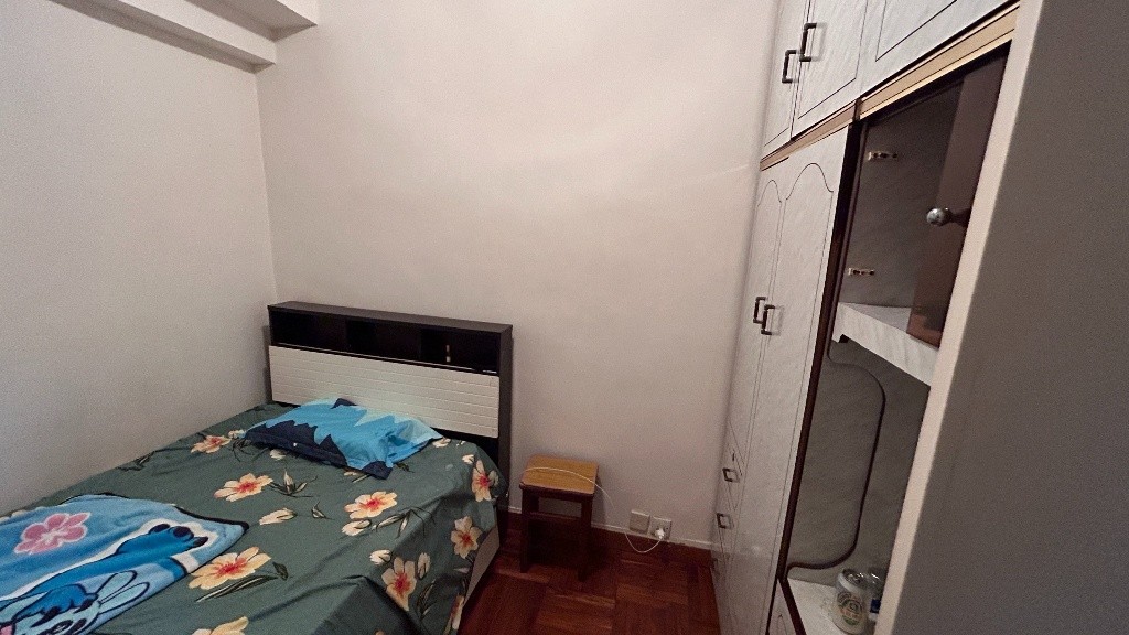 One room share available in Quarry bay for bachelor - 鰂魚涌 - 房間 (合租／分租) - Homates 香港