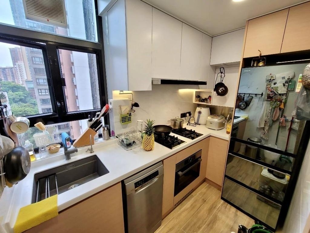 Nice Decoration, Good Layout, Convenient Transportation, Easy Shopping - 上環/中環 - 住宅 (整間出租) - Homates 香港