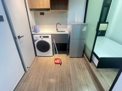 旺角 源發大廈  實用間隔 , 雅裝 , 基本配套齊 , 近地鐵 , 即打90358312約睇 - 旺角 源發大廈