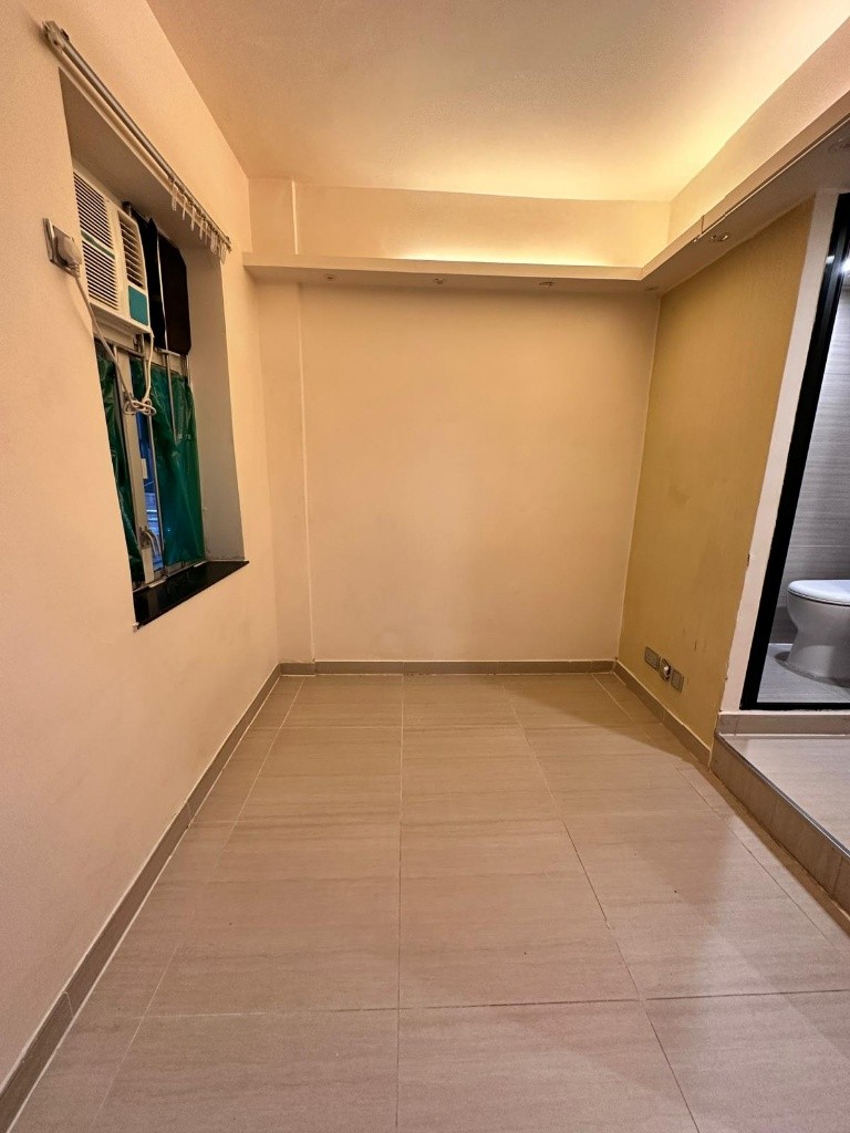 開放式雅裝 , 乾淨通爽 , 民生區 , 近地鐵 , 即打90358312約睇 - Prince Edward - Bedroom - Homates Hong Kong