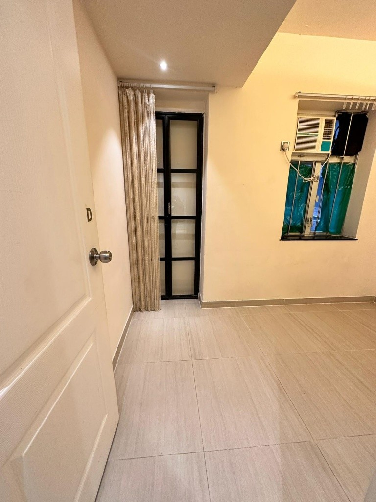 開放式雅裝 , 乾淨通爽 , 民生區 , 近地鐵 , 即打90358312約睇 - Prince Edward - Bedroom - Homates Hong Kong
