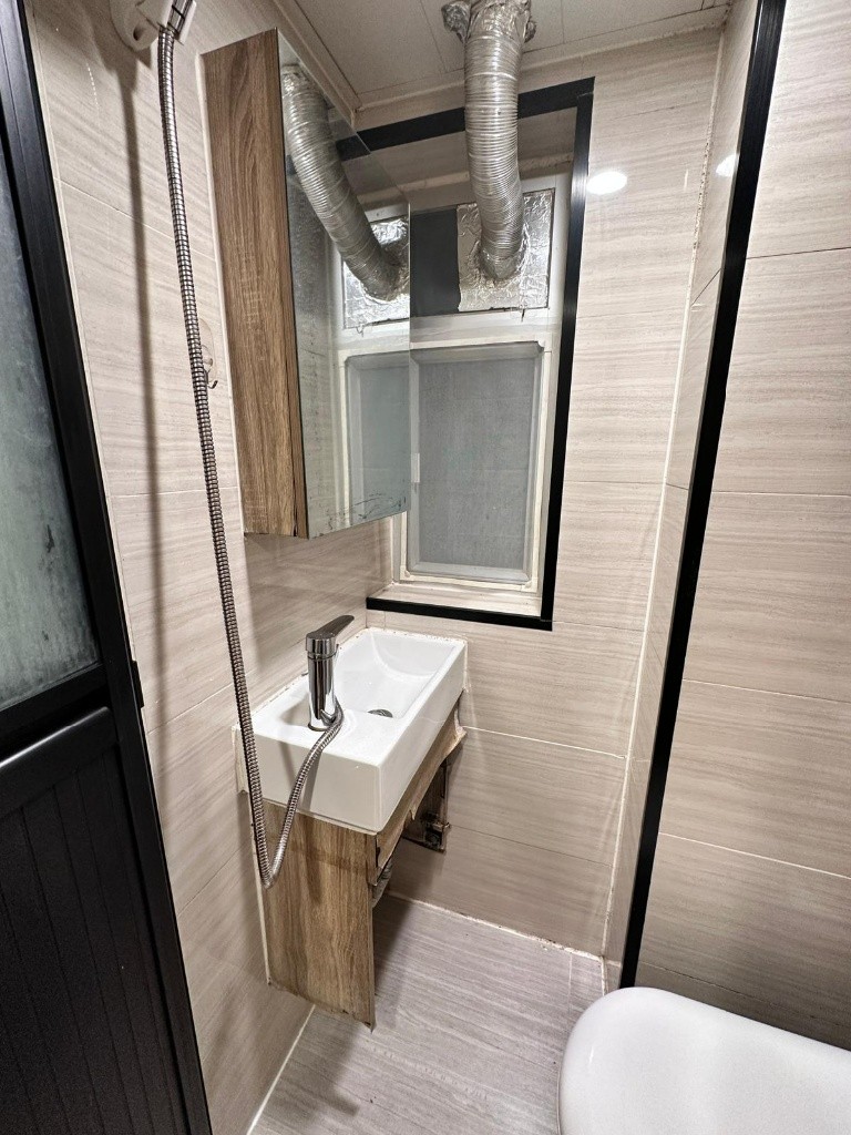 開放式雅裝 , 乾淨通爽 , 民生區 , 近地鐵 , 即打90358312約睇 - Prince Edward - Bedroom - Homates Hong Kong