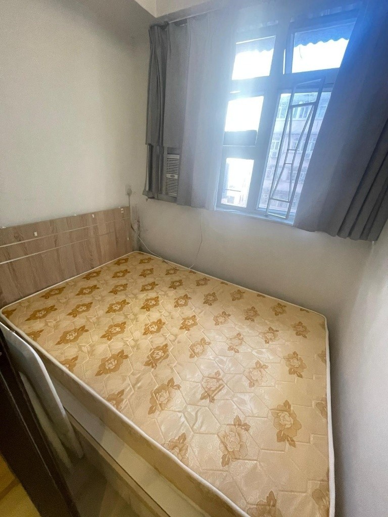 油麻地 彌敦道大樓 雅裝套房 , 有傢俱即租即住 , 旺區 , 配套足 , whatsapp63718233約睇 - Mong Kok/Yau Ma Tei - Bedroom - Homates Hong Kong