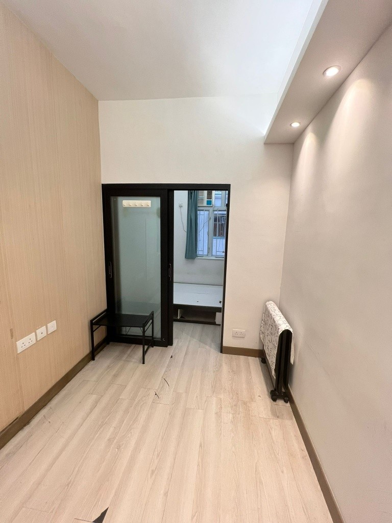 雅裝有傢俱 , 即租即住 , 旺區 , 配套齊 , 即打90358312約睇 - North Point - Bedroom - Homates Hong Kong