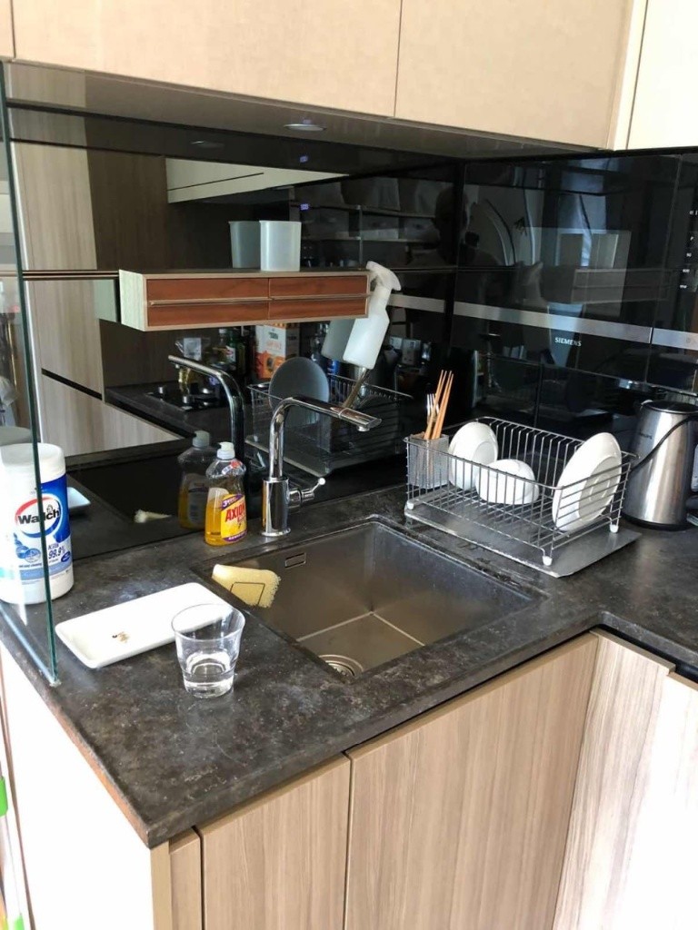 英皇道856號業主出租，拎包入住有意聯繫WhatsApp：+85254221603 - Quarry Bay - Flat - Homates Hong Kong