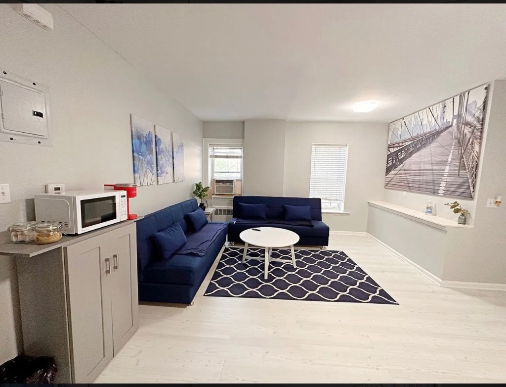 Email LEONARDD19500@gmail.com for more info  - Chai Wan - Flat - Homates Hong Kong