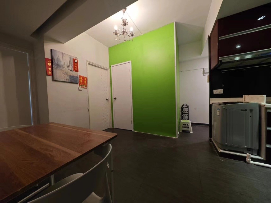 Prince Edward Coliving Space for rent英來大廈 (共居空間)出租 share kitchen Toilet - 太子 - 房間 (合租／分租) - Homates 香港
