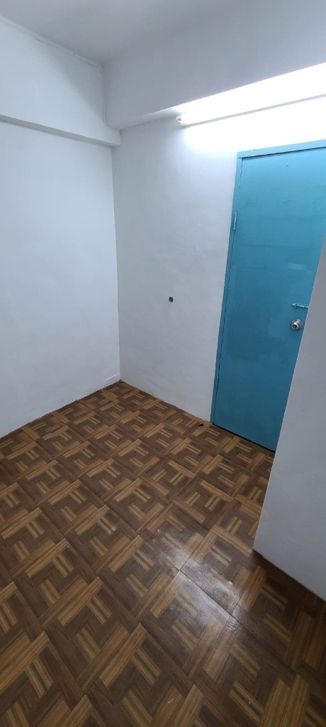 葵涌和宜合道高層梗房出租 分租房間 (No. 3) - Kwai Chung - Bedroom - Homates Hong Kong